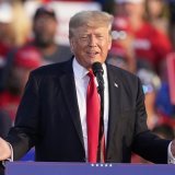 Donald Trump, candidat à la présidentielle de novembre 2024, a brocardé dans un communiqué une "persécution politique et une ingérence dans l'élection" (archives).